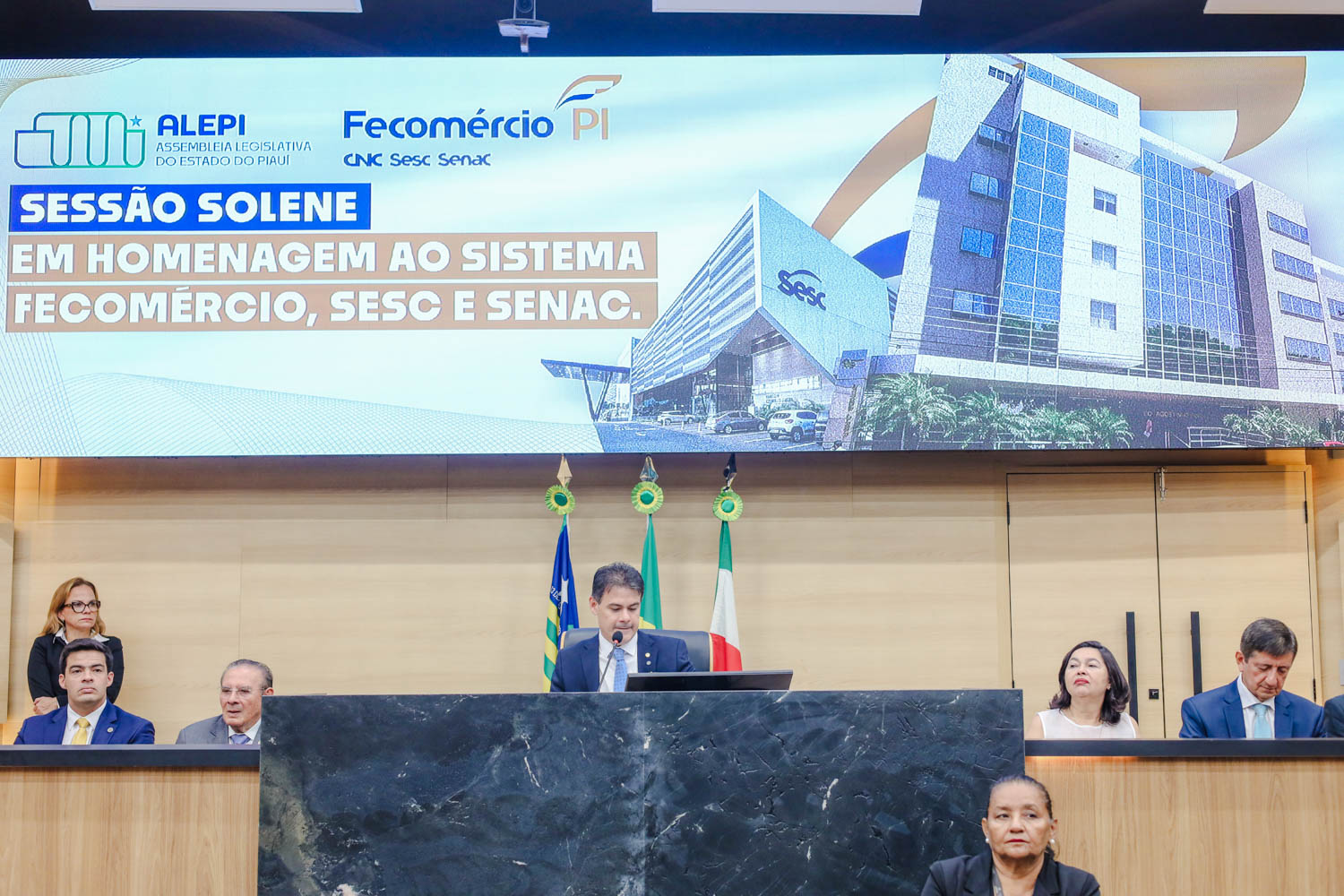 SESSÃ SOLENE EM  HOMENAGEM A FECOMERCIO  (5).jpg
