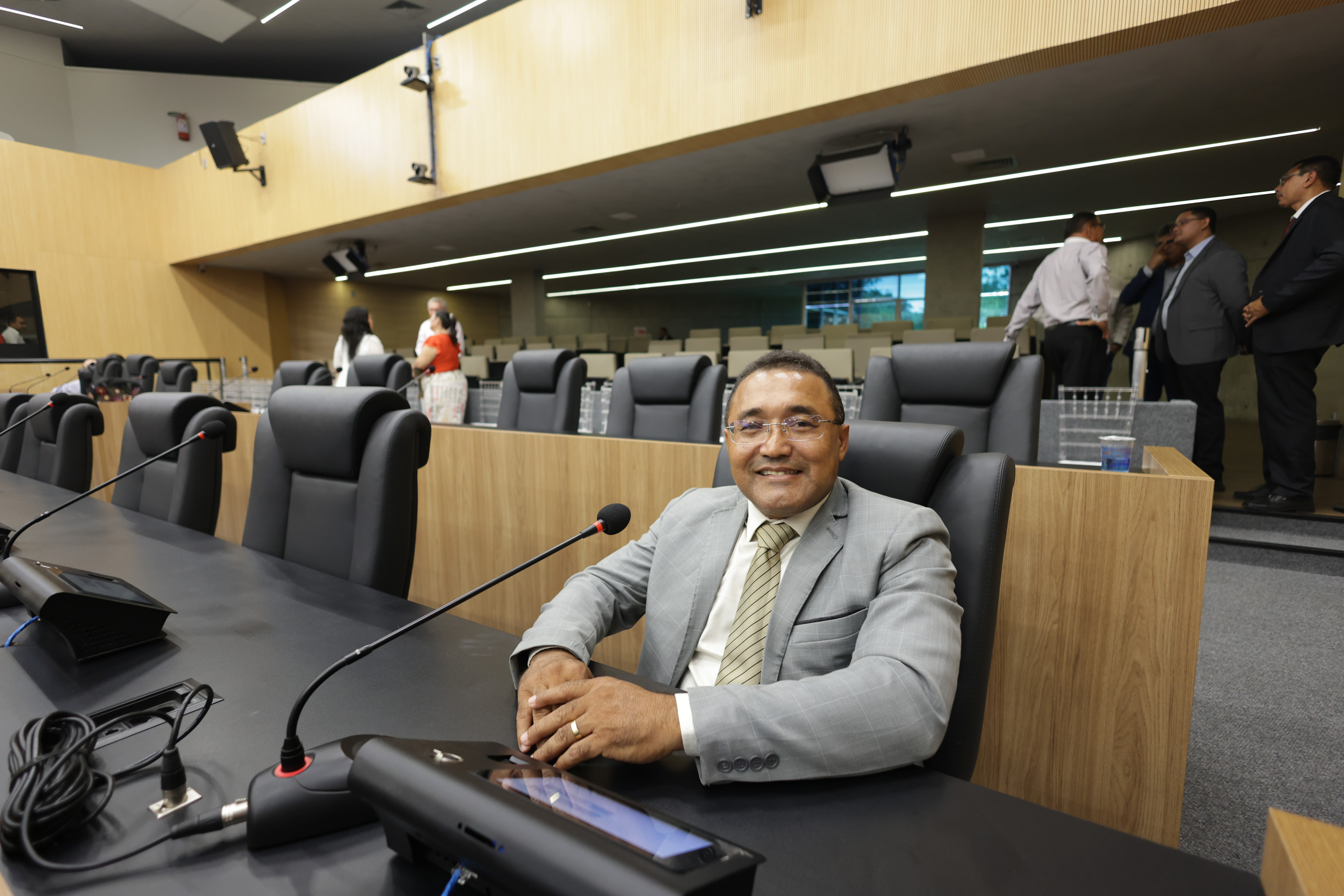 SESSÃO SOLENE HOMENAGEM AO CENTENÁRIO DO DEPUTADO HUMBERTO REIS DA SILVEIRA (51).jpg
