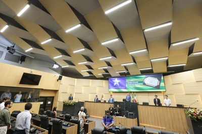 SESSÃO SOLENE TÍTULO DE CIDADANIA AO SR BRUNO CARDOSO ROCHA SARAIVA TEIXEIRA (1).jpg