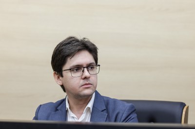 SESSÃO SOLENE TÍTULO DE CIDADANIA AO SR BRUNO CARDOSO ROCHA SARAIVA TEIXEIRA (8).jpg