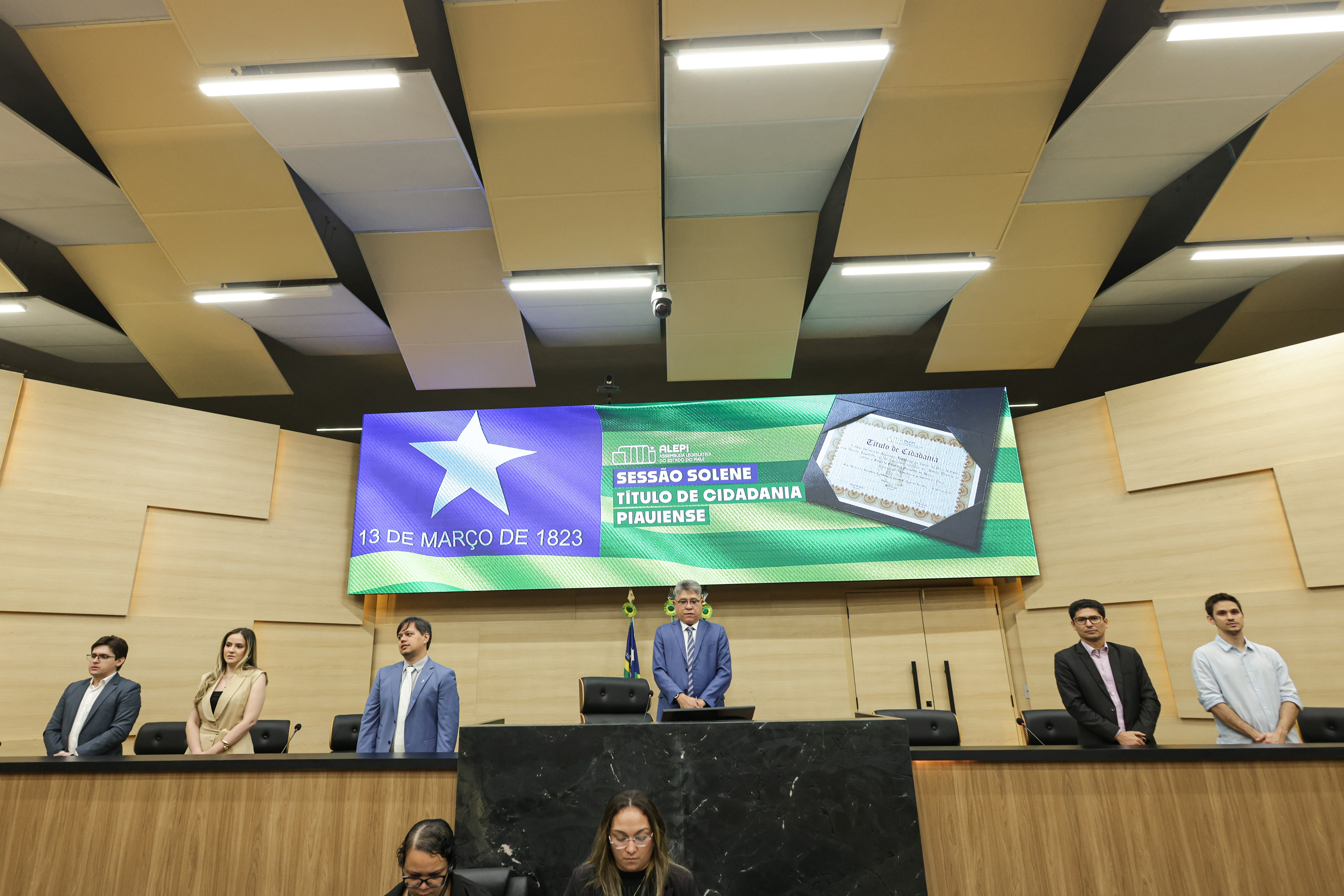 SESSÃO SOLENE TÍTULO DE CIDADANIA AO SR BRUNO CARDOSO ROCHA SARAIVA TEIXEIRA.jpg