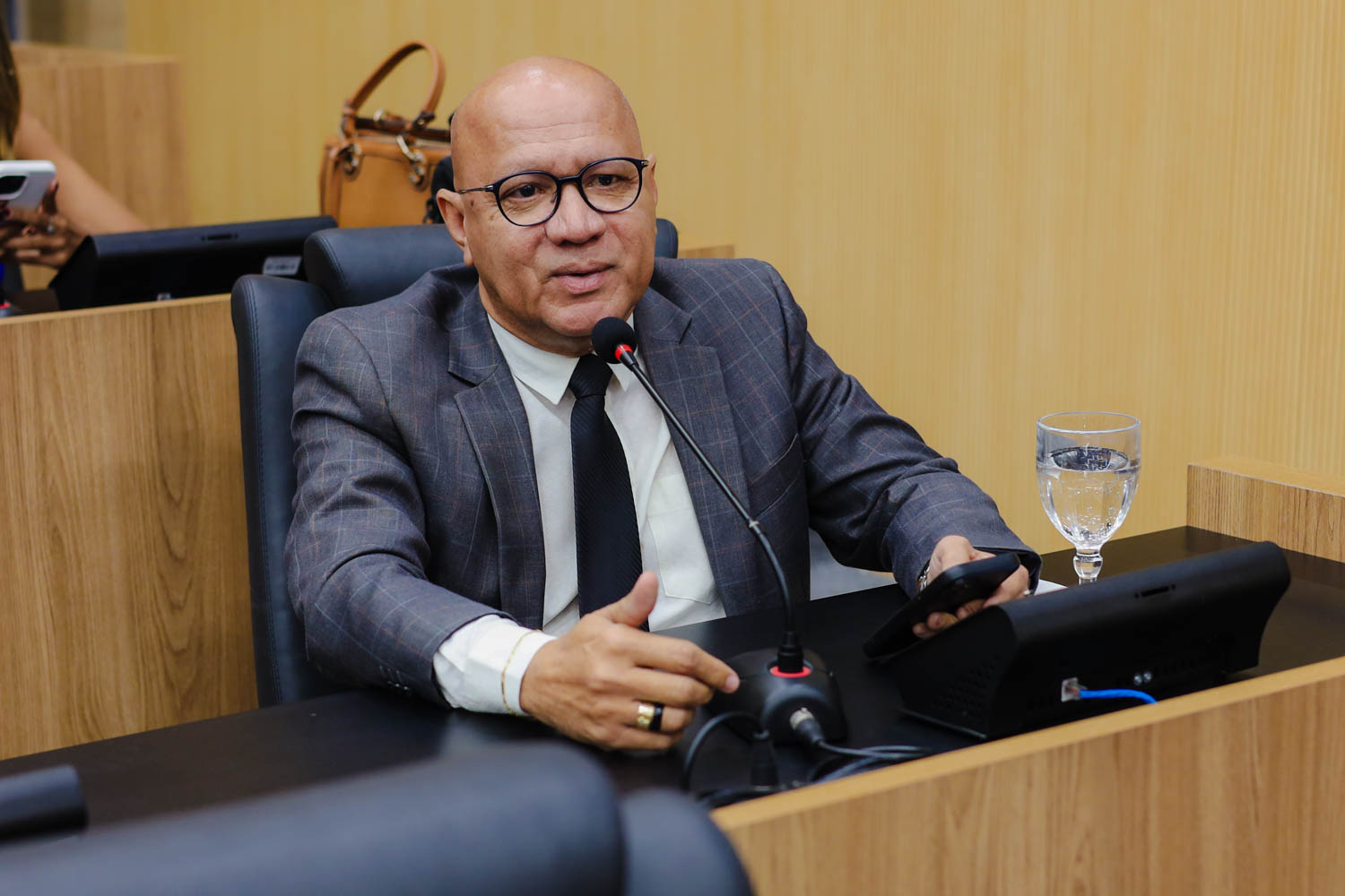 AUDIÊNCIA PÚBLUCA SOBRE O FEMINICÍDIO  (30).jpg