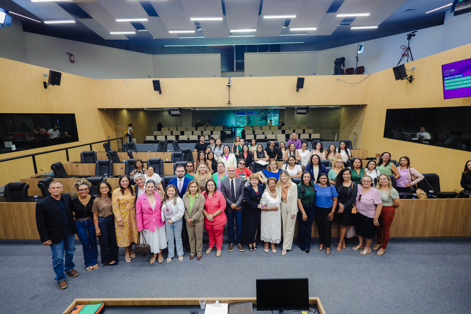 AUDIÊNCIA PÚBLUCA SOBRE O FEMINICÍDIO  (38).jpg