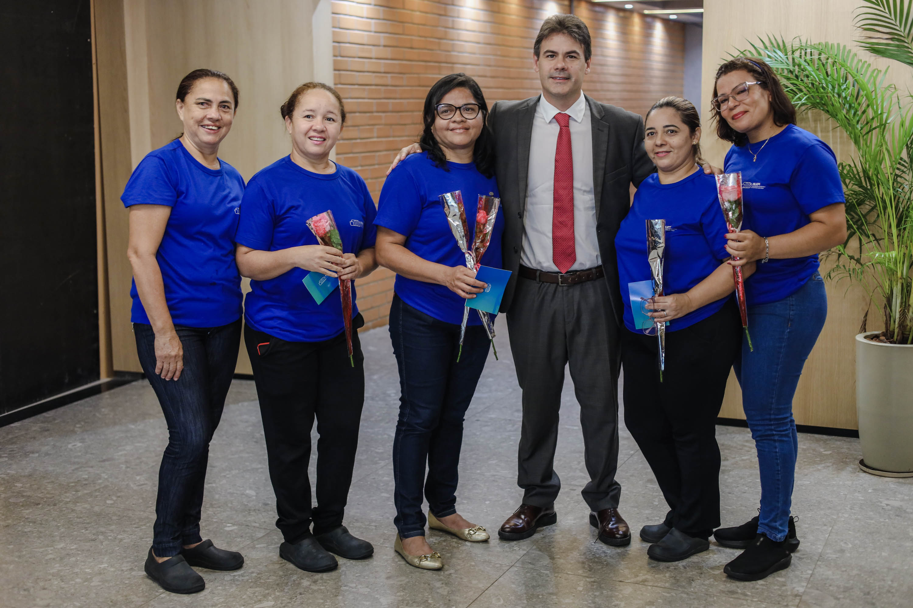 ACOLHIMENTO E HOMENAGEM PELO DIA DAS MULHERES PELO PRESIDENTE SEVERO EULÁLIO (12).jpg