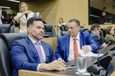 SESSÃO PLENÁRIA 11.03 DEP B..SÁ E DEP GESSIVALDO ISAIAS  (1).jpg