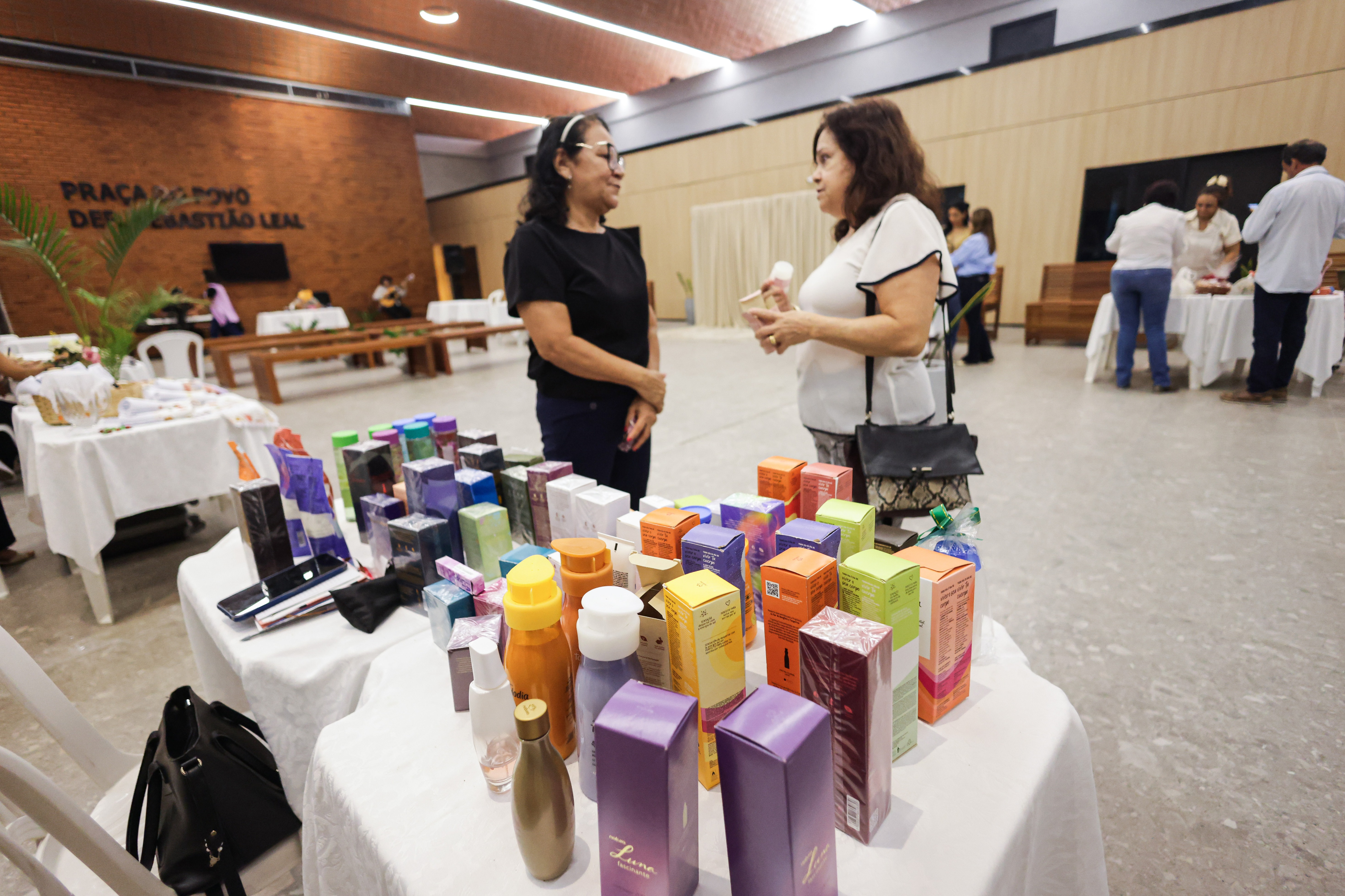 PRAÇA DO POVO - FEIRA DA MULHER EMPREENDEDORA  (10).jpg