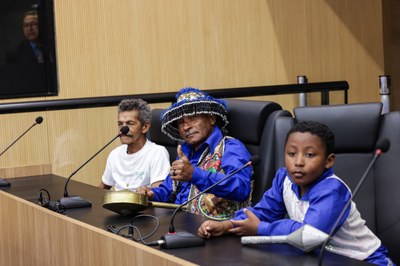 SESSÃO SOLENE TÍTULO DE CIDADANIA DE LEANDRO ANTONIO GRASS PEIXOTO (6).jpg