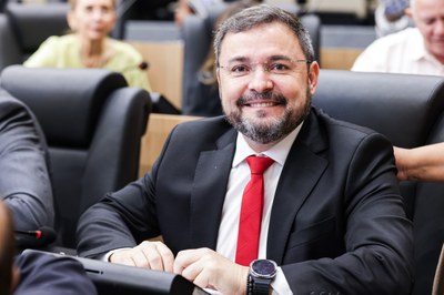 SESSÃO SOLENE TÍTULO DE CIDADANIA DE LEANDRO ANTONIO GRASS PEIXOTO DEPUTADO FABIO NOVO.jpg