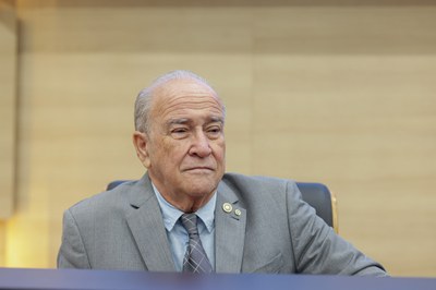  SESSÃO SOLENE TÍTULO DE CIDADANIA AO SR. JOAQUIM OLEGÁRIO DE BARROS ALMEIDA (19).jpg