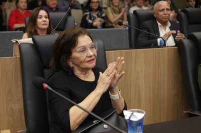  SESSÃO SOLENE TÍTULO DE CIDADANIA AO SR. JOAQUIM OLEGÁRIO DE BARROS ALMEIDA (27).jpg