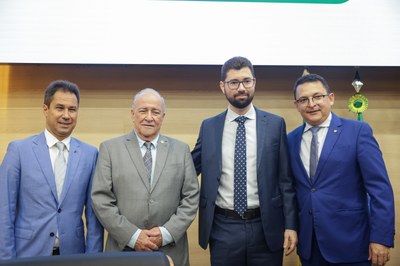  SESSÃO SOLENE TÍTULO DE CIDADANIA AO SR. JOAQUIM OLEGÁRIO DE BARROS ALMEIDA (3).jpg