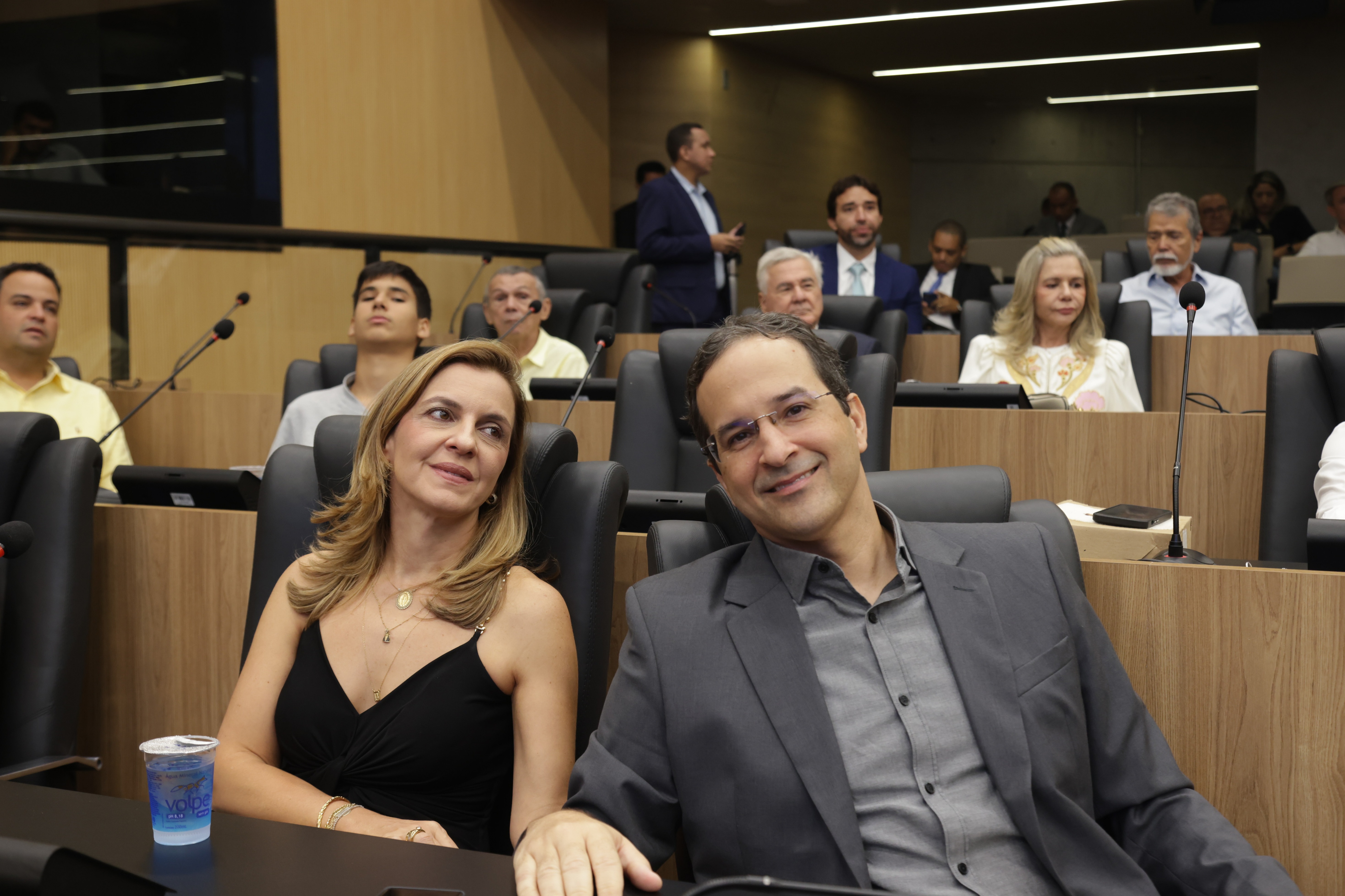  SESSÃO SOLENE TÍTULO DE CIDADANIA AO SR. JOAQUIM OLEGÁRIO DE BARROS ALMEIDA (32).jpg