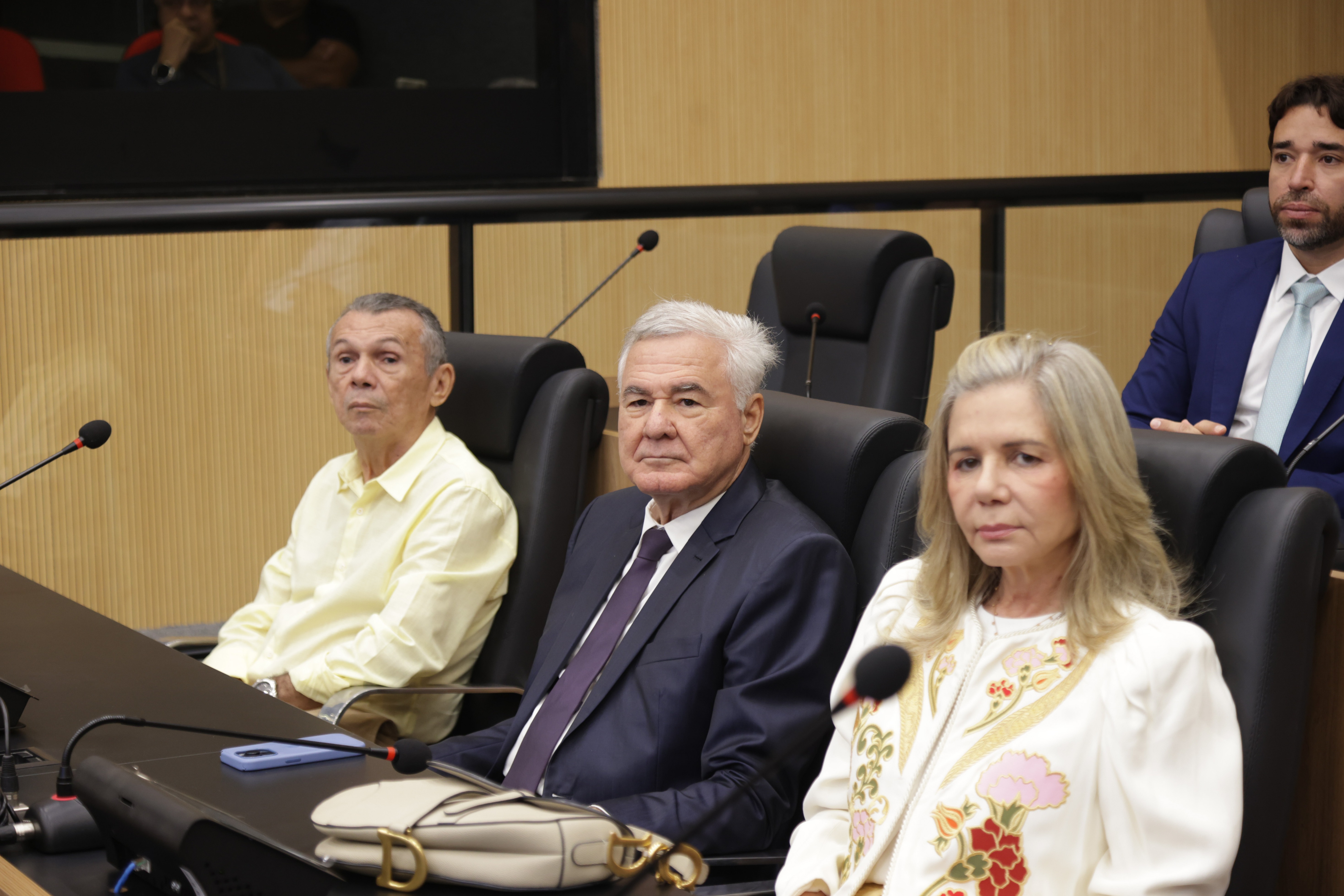  SESSÃO SOLENE TÍTULO DE CIDADANIA AO SR. JOAQUIM OLEGÁRIO DE BARROS ALMEIDA (39).jpg