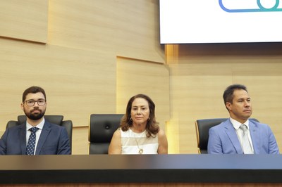  SESSÃO SOLENE TÍTULO DE CIDADANIA AO SR. JOAQUIM OLEGÁRIO DE BARROS ALMEIDA (44).jpg