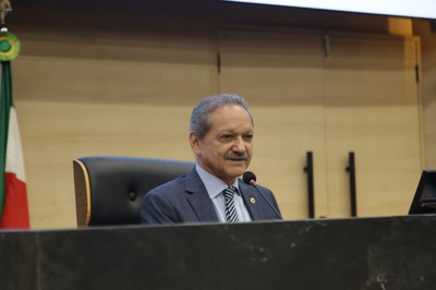  SESSÃO SOLENE TÍTULO DE CIDADANIA AO SR. JOAQUIM OLEGÁRIO DE BARROS ALMEIDA (49).jpg