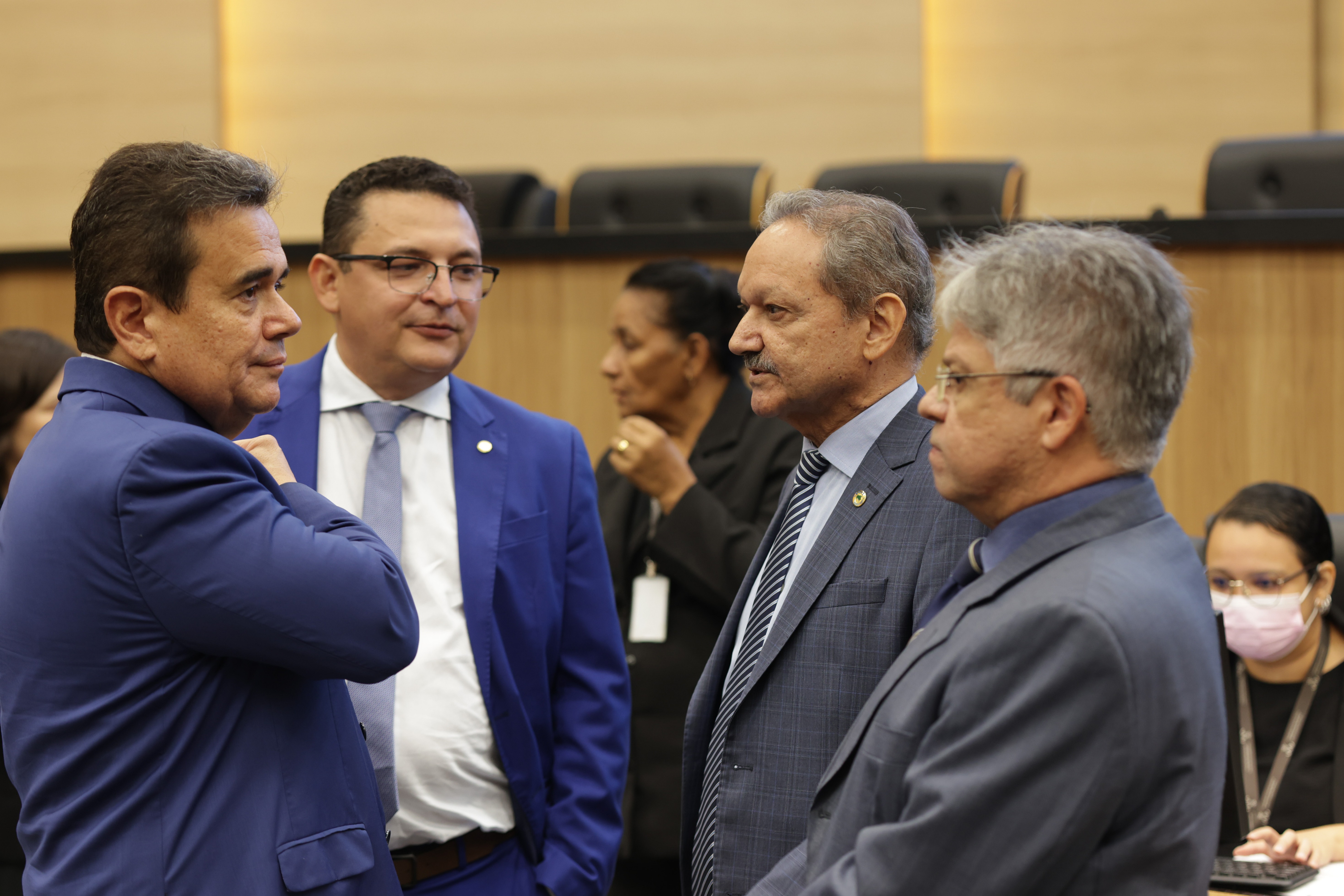  SESSÃO SOLENE TÍTULO DE CIDADANIA AO SR. JOAQUIM OLEGÁRIO DE BARROS ALMEIDA (52).jpg