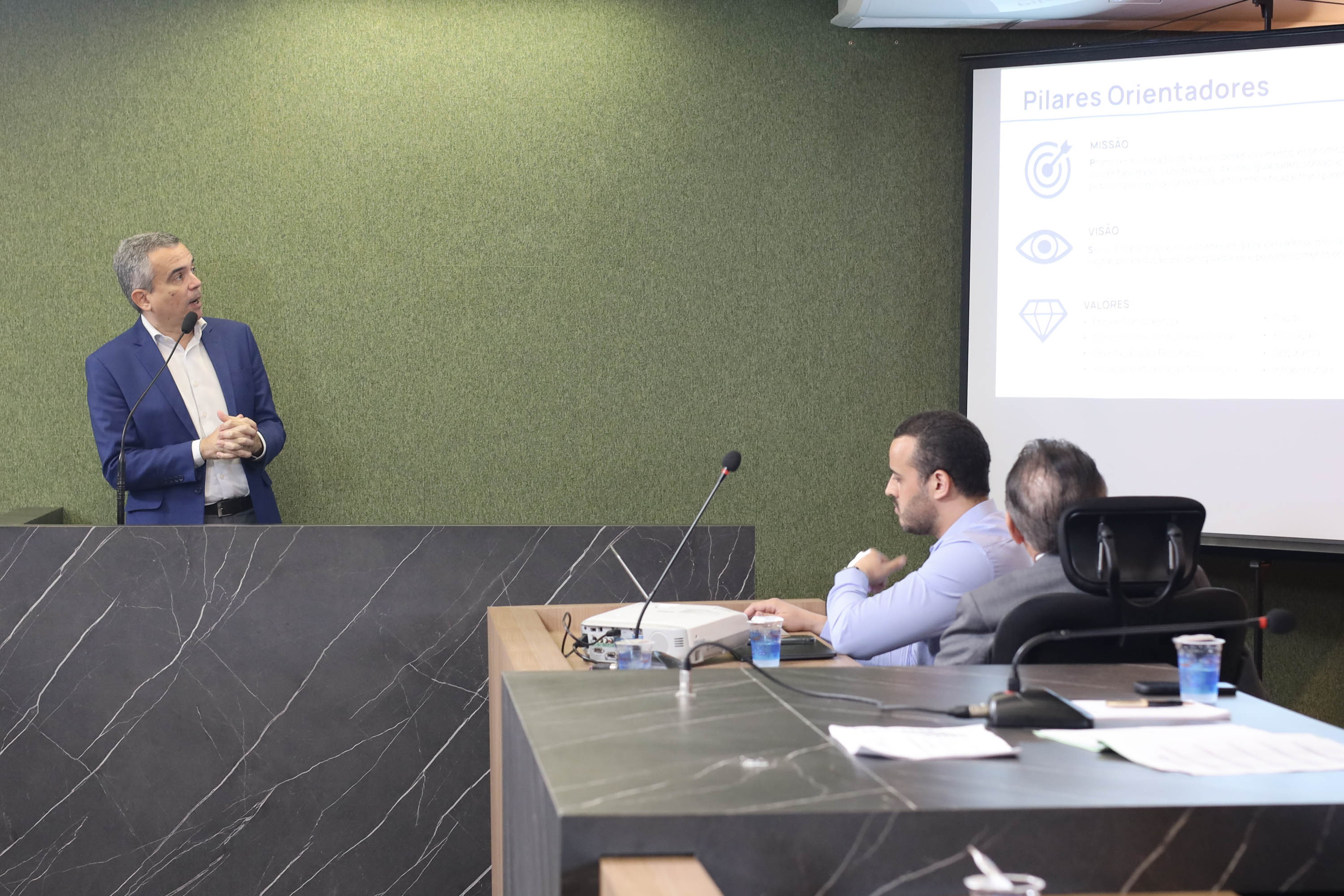 APRESENTAÇÃO DO RELATÓRIO DE GESTÃO CONSOLIDADA (RGC) DO PODER EXECUTIVO ESTARUAL, 3 QUADRIMESTRE DE 2024 (5).jpg