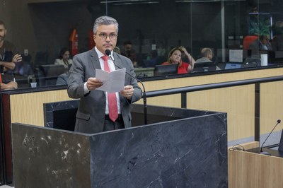SESSÃO PLENÁRIA DIA 17.03 DR VINICIUS (15).jpg