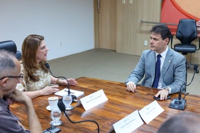 REUNIÃO PRESIDENTE DA ALEPI SEVERO EULALIO E REUTORA DA UFPI NADIR (2).jpg
