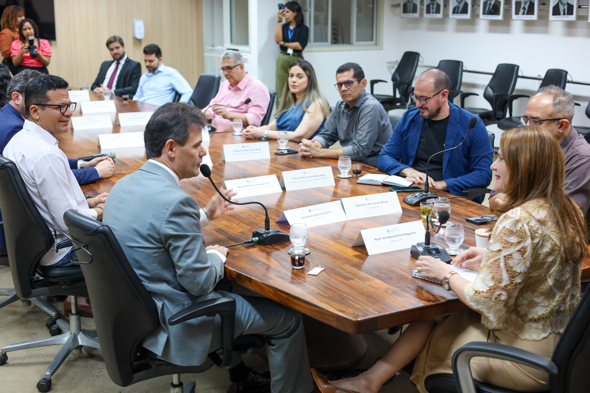 REUNIÃO PRESIDENTE DA ALEPI SEVERO EULALIO E REUTORA DA UFPI NADIR (9).jpg