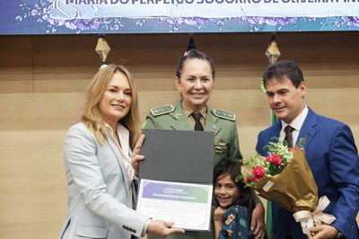 SESSÃO SOLENE ESPECIAL MÊS DAS MULHERES NA ALEPI (54).jpg