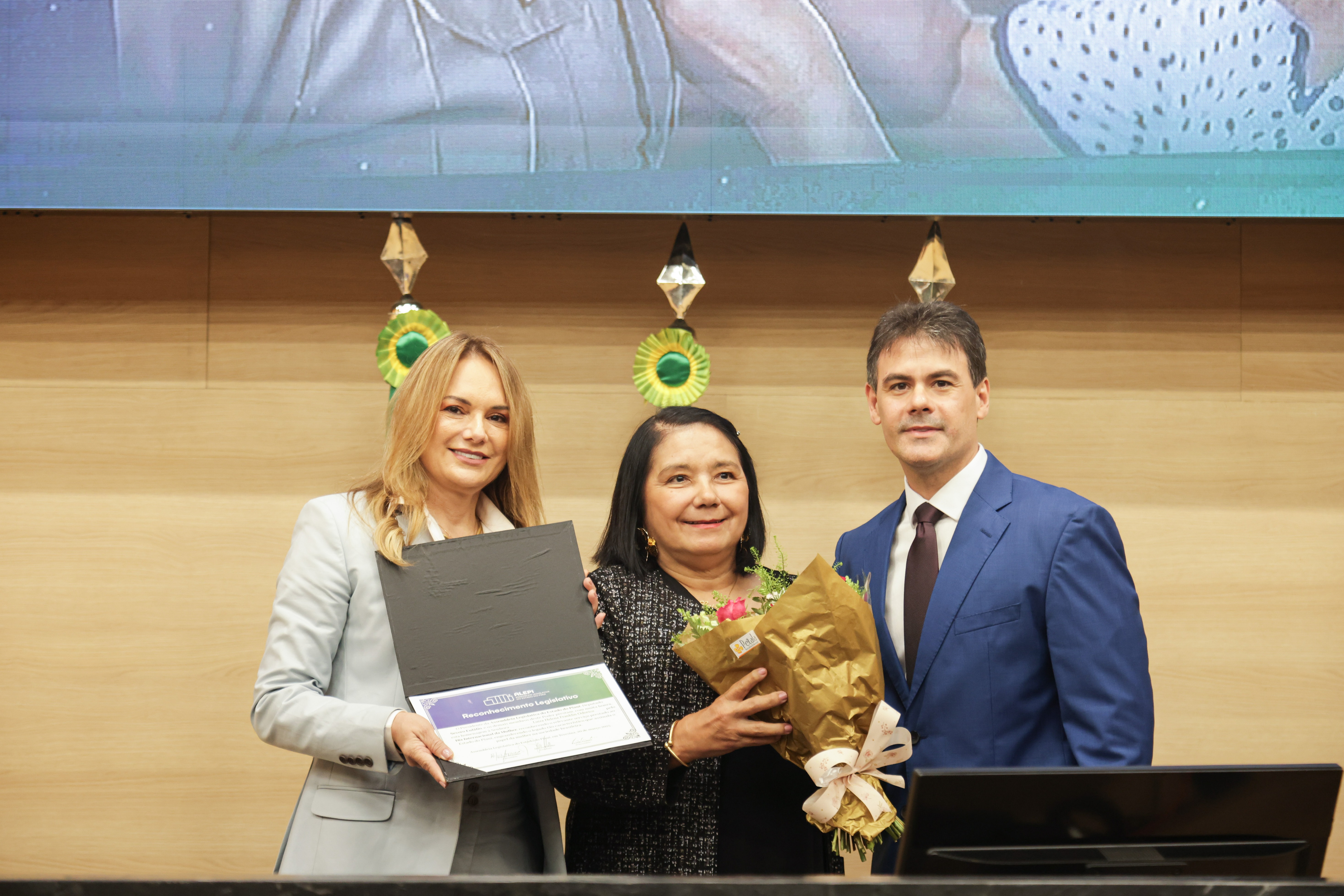 SESSÃO SOLENE ESPECIAL MÊS DAS MULHERES NA ALEPI (55).jpg