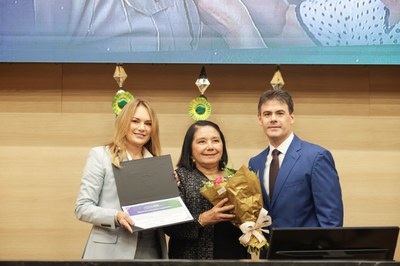 SESSÃO SOLENE ESPECIAL MÊS DAS MULHERES NA ALEPI (55).jpg