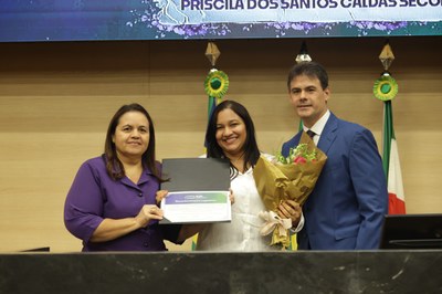 SESSÃO SOLENE ESPECIAL MÊS DAS MULHERES NA ALEPI (75).jpg