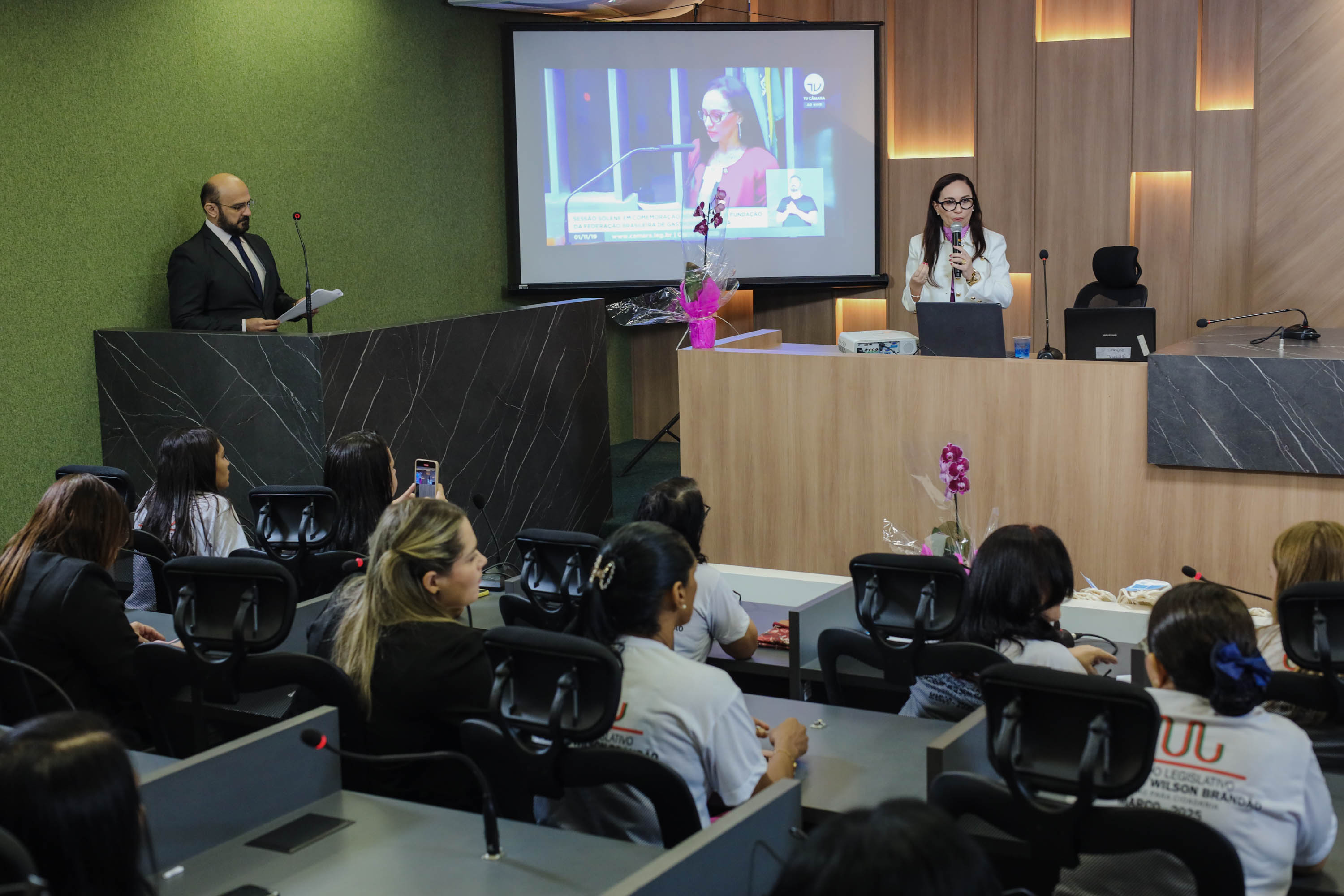 SERVIDORAS DA ALEPI PARTICIPAM DE ENCONTRO COM PALESTRAS EDUCATIVAS (10).jpg