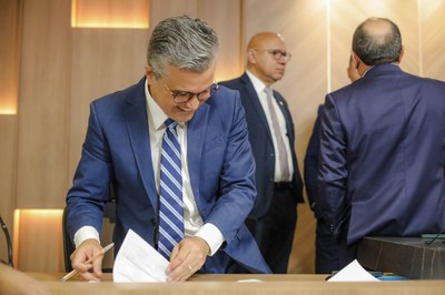 REUNIÃO DAS COMISSÕES CONJUNTAS (5).jpg
