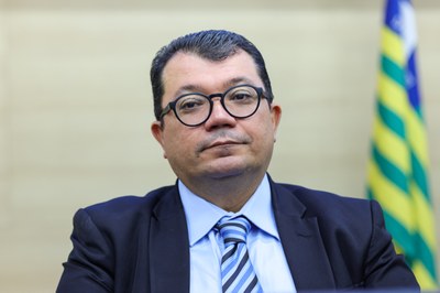 SESSÃO SOLENE EM HOMENAGEM AOS 30 ANOS DA CONVENÇÃO BATISTA NACIONAL DO PIAUÍ E TÍTULOS DE CIDADANIA (10).jpg