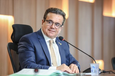 COMISSÃO DE CONSTITUIÇÃO E JUSTIÇA HENRIQUE PIRES (14).jpg