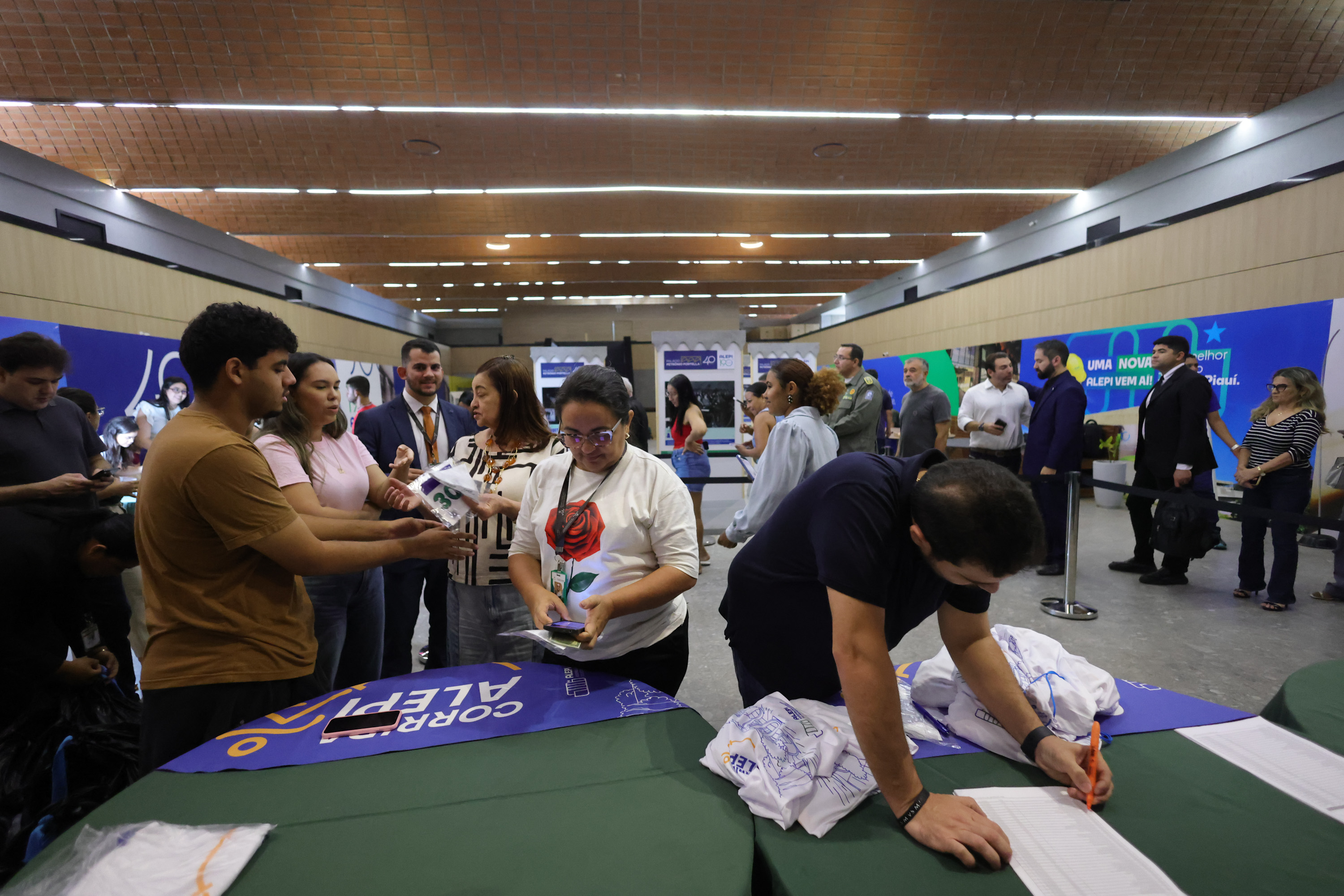 ENTREGA DOS KITS 1a CORRIDA DA ALEPI- FOTOS REGIS FALCAO ASCOM ALEPI (9).jpg