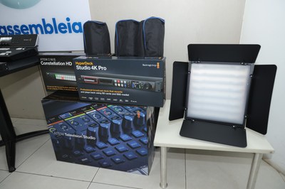 ENTREGA DOS NOVOS EQUIPAMENTOS DA TV ASSEMBLÉIA - FOTOS REGIS FALCÃO ASCOM ALEPI (15).jpg