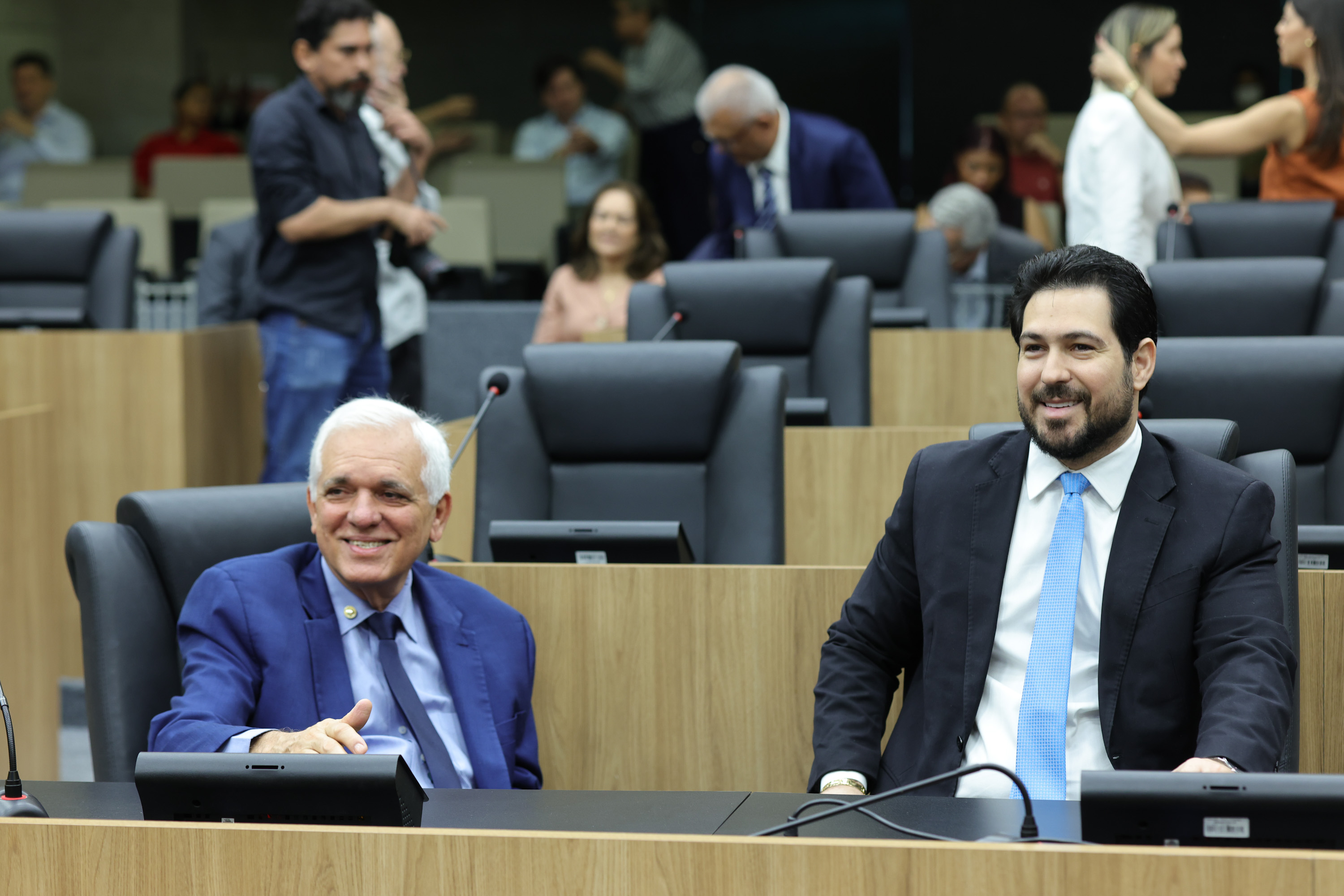 SESSÃO SOLENE TÍTULO DE CIDADANIA AO SR DIRCEU HAMILTON CORDEIRO CAMPELO - FOTOS REGIS FALCÃO ASCOM ALEPI (1).jpg