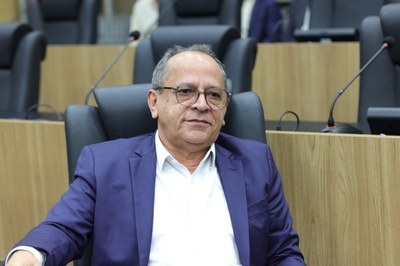 SESSÃO SOLENE TÍTULO DE CIDADANIA AO SR DIRCEU HAMILTON CORDEIRO CAMPELO - FOTOS REGIS FALCÃO ASCOM ALEPI (20).jpg