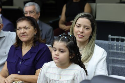 SESSÃO SOLENE TÍTULO DE CIDADANIA AO SR DIRCEU HAMILTON CORDEIRO CAMPELO - FOTOS REGIS FALCÃO ASCOM ALEPI (22).jpg