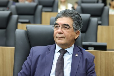 SESSÃO SOLENE TÍTULO DE CIDADANIA AO SR DIRCEU HAMILTON CORDEIRO CAMPELO - FOTOS REGIS FALCÃO ASCOM ALEPI (8).jpg