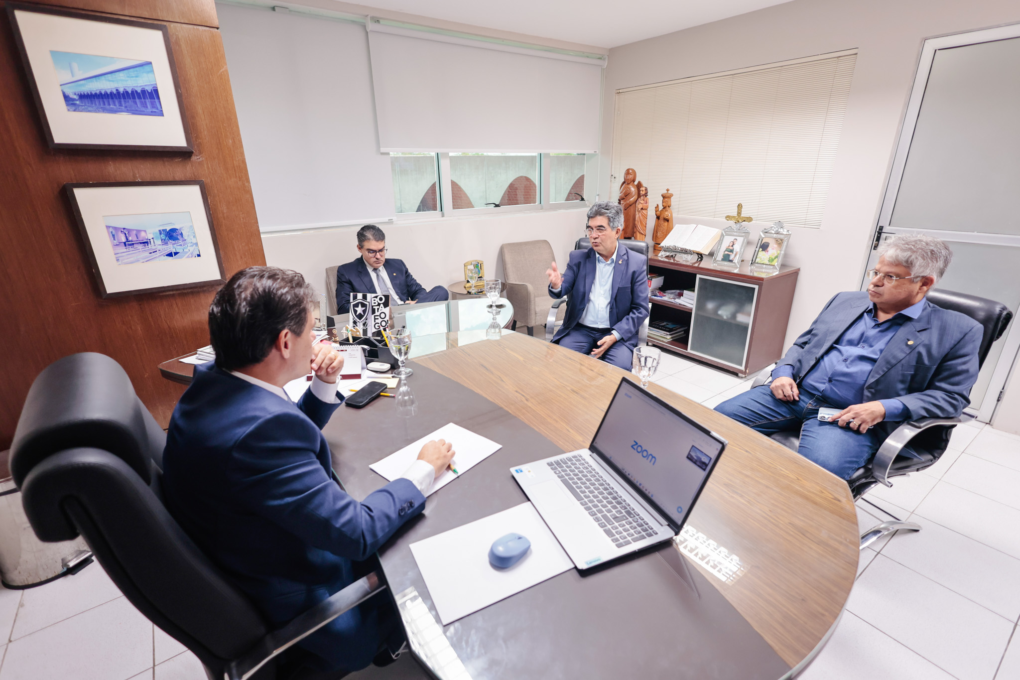 REUNIÃO DA MESA DIRETORA 12 (2).jpg