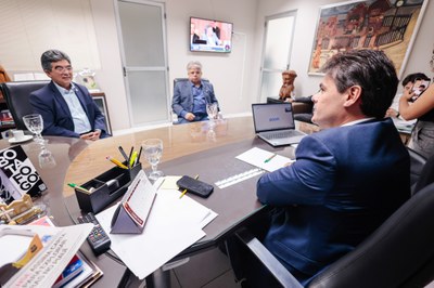 REUNIÃO DA MESA DIRETORA 12 (3).jpg