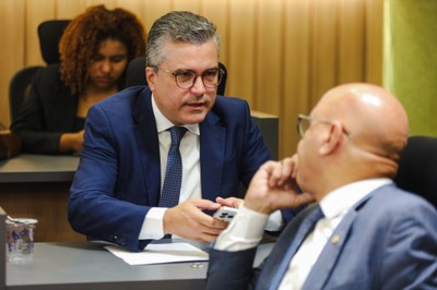 REUNIÃO DAS COMISSÕES CONJUNTAS (12).jpg