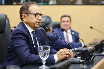 SESSÃO PLENÁRIA 11.11 DR HÉLIO.jpg