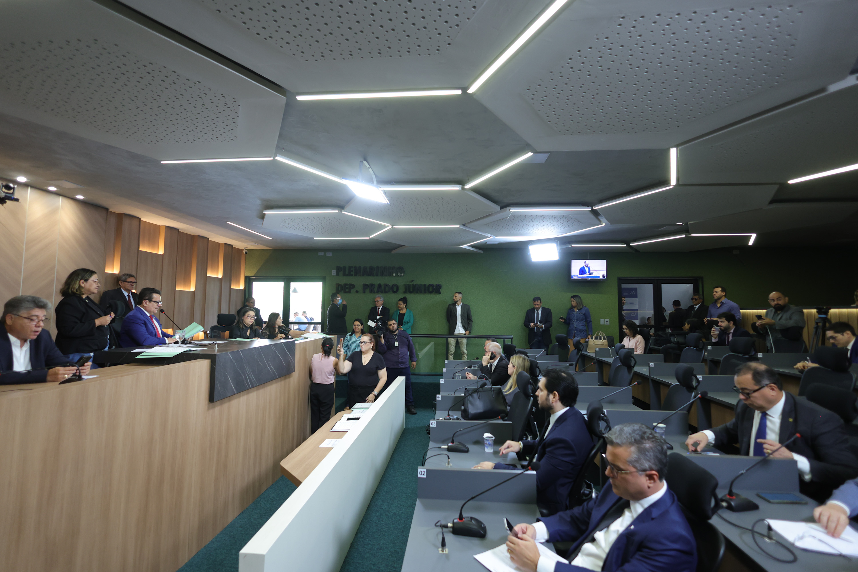 REUNIÃO DE COMISSÕES - FOTOS REGIS FALCÃO ASCOM ALEPI (9).jpg