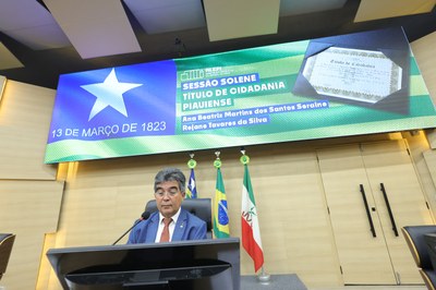 SESSÃO SOLENE TÍTULO DE CIDADANIA À REJANE TAVARES DA SILVA E À  ANA BEATRIZ MARTINS DOS SANTOS SERRAINE (20).jpg