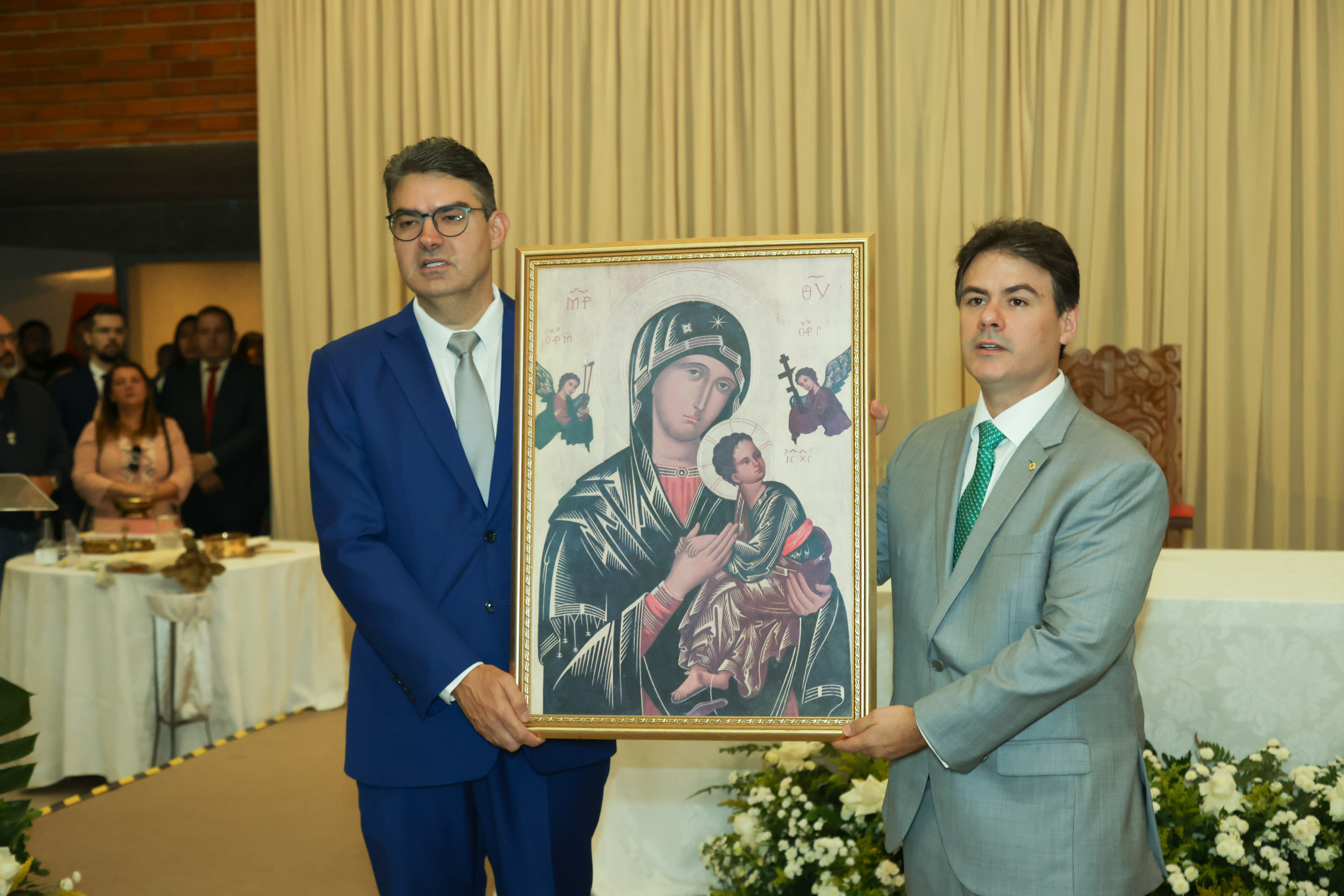 MISSA EM AÇÃO DE GRAÇAS PELO ANIVERSÁRIO DO PRESIDENTE SEVERO EULÁLIO E PELO SECRETÁRIO LUCIANO NUNES (13).jpg