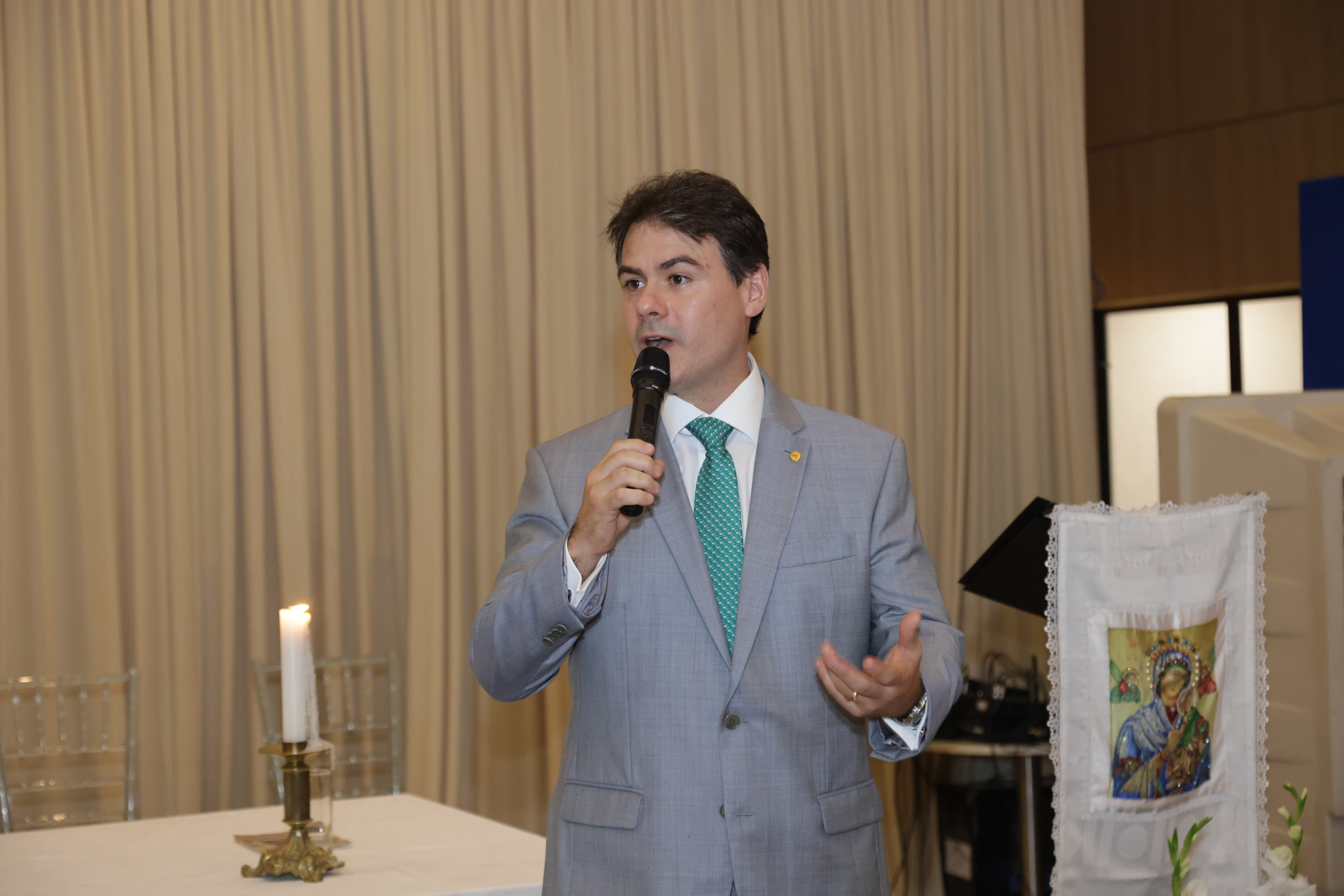 MISSA EM AÇÃO DE GRAÇAS PELO ANIVERSÁRIO DO PRESIDENTE SEVERO EULÁLIO E PELO SECRETÁRIO LUCIANO NUNES (15).jpg