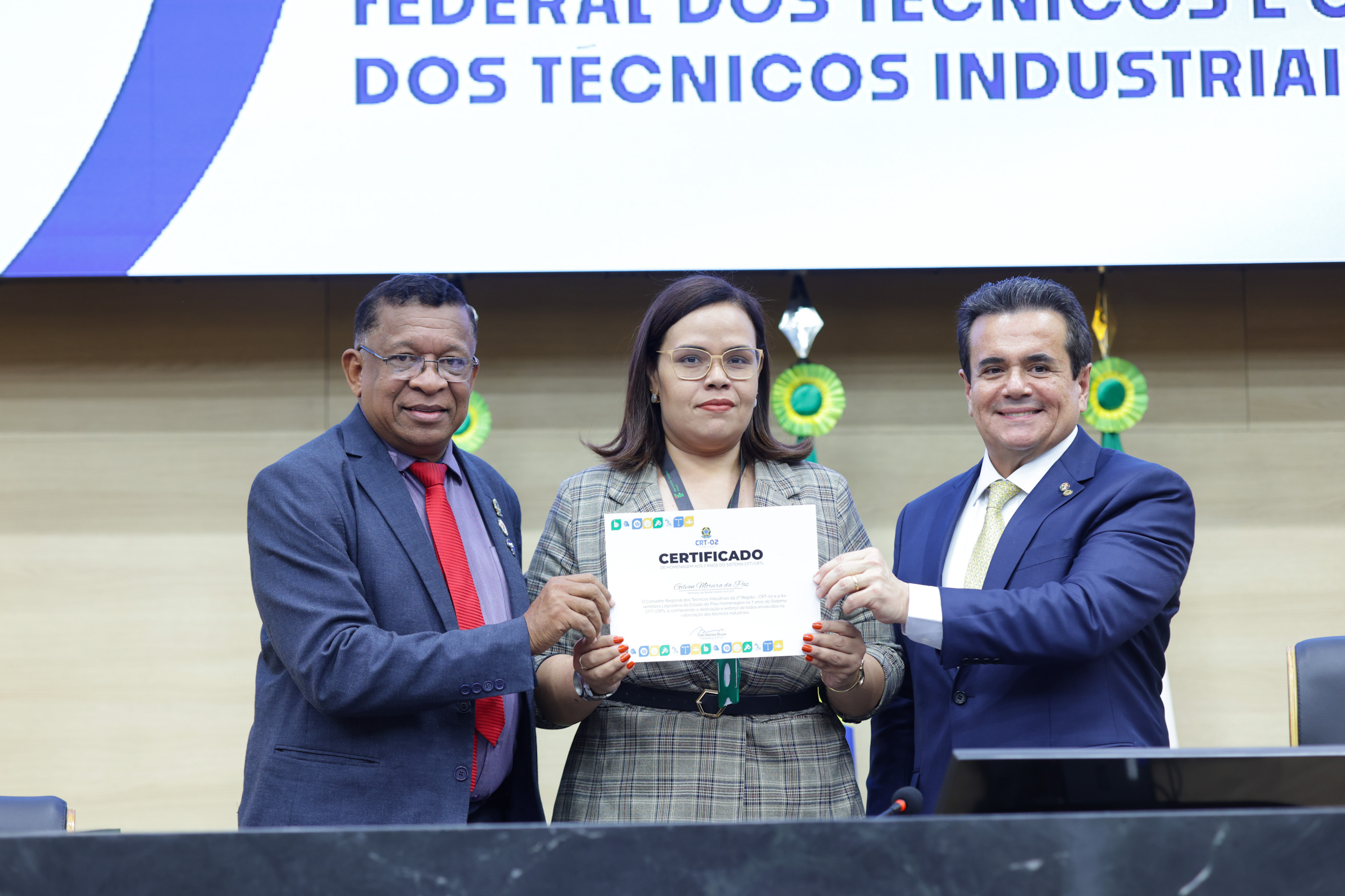 SESSÃO SOLENE  PELA CRIAÇÃO DO CONSELHO FEDERAL DOS TÉCNICOS E CONSELHO REGIONAL DOS TÉCNICOS INDUSTRIAIS DA 2A REGIÃO (32).jpg
