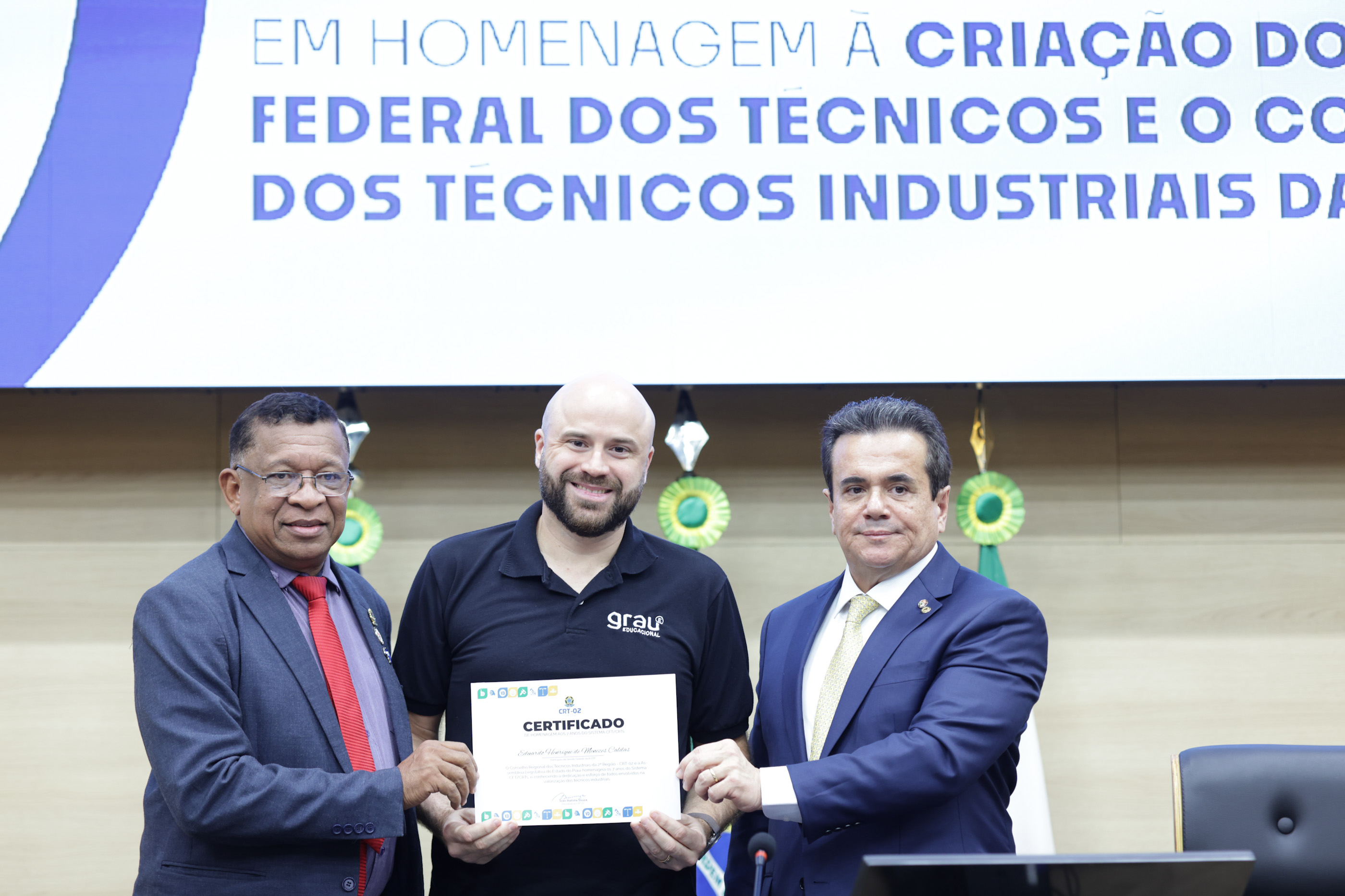 SESSÃO SOLENE  PELA CRIAÇÃO DO CONSELHO FEDERAL DOS TÉCNICOS E CONSELHO REGIONAL DOS TÉCNICOS INDUSTRIAIS DA 2A REGIÃO (33).jpg