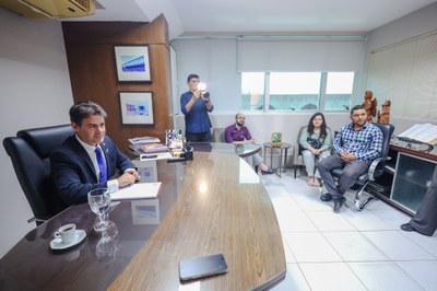 REUNIÃO COMISSÃO DOS CONCURSADOS DA ALEPI (3).jpg