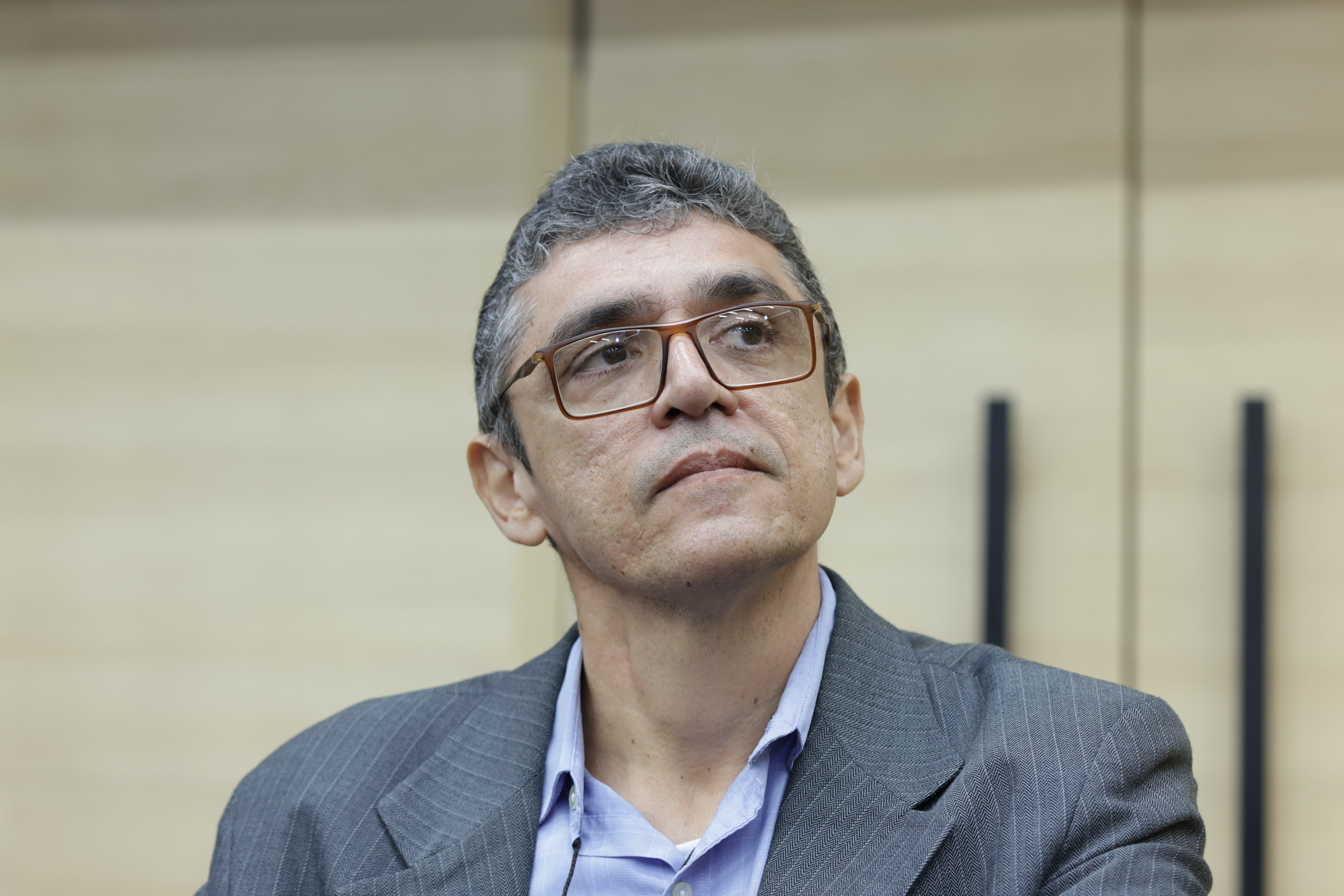 SESSÃO SOLENE PELO DIA ESTADUAL DO TERÇO DOS HOMENS MÃE RAINHA (17).jpg